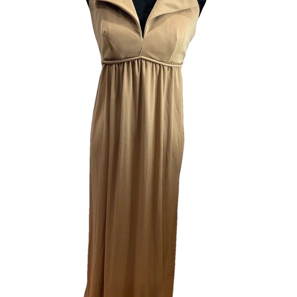Leslie J tan/Brown 1970s‎ maxi halter dress-spread collar-size small poly/rayon